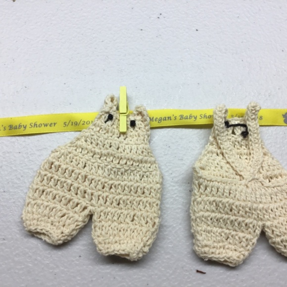 Mini 34 crocheted baby girl/boy party favor or decoration - Picture 5 of 12